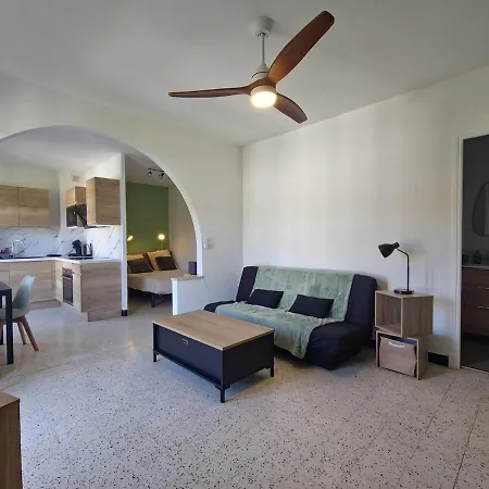 With Sea View 2 Minutes From - Apartment *
